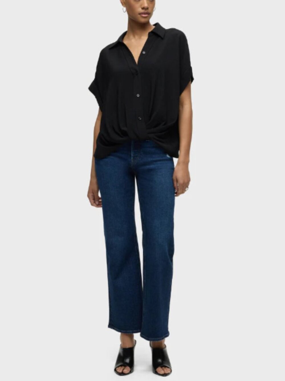 Rosie High-Rise Wide Leg Ankle Jean in color Bonfire